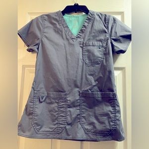 Like new Gray Scrub top